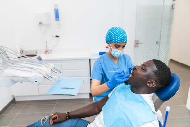 Best Emergency Tooth Extraction  in Dos Palos, CA